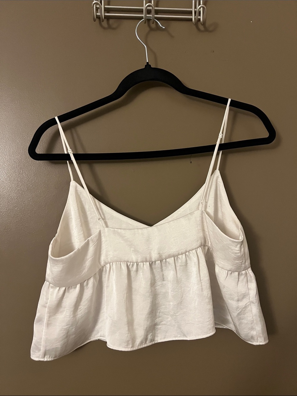 Aritzia Wilfred Lover Satin Camisole – Light Birch - Size Small - Picture 7 of 8
